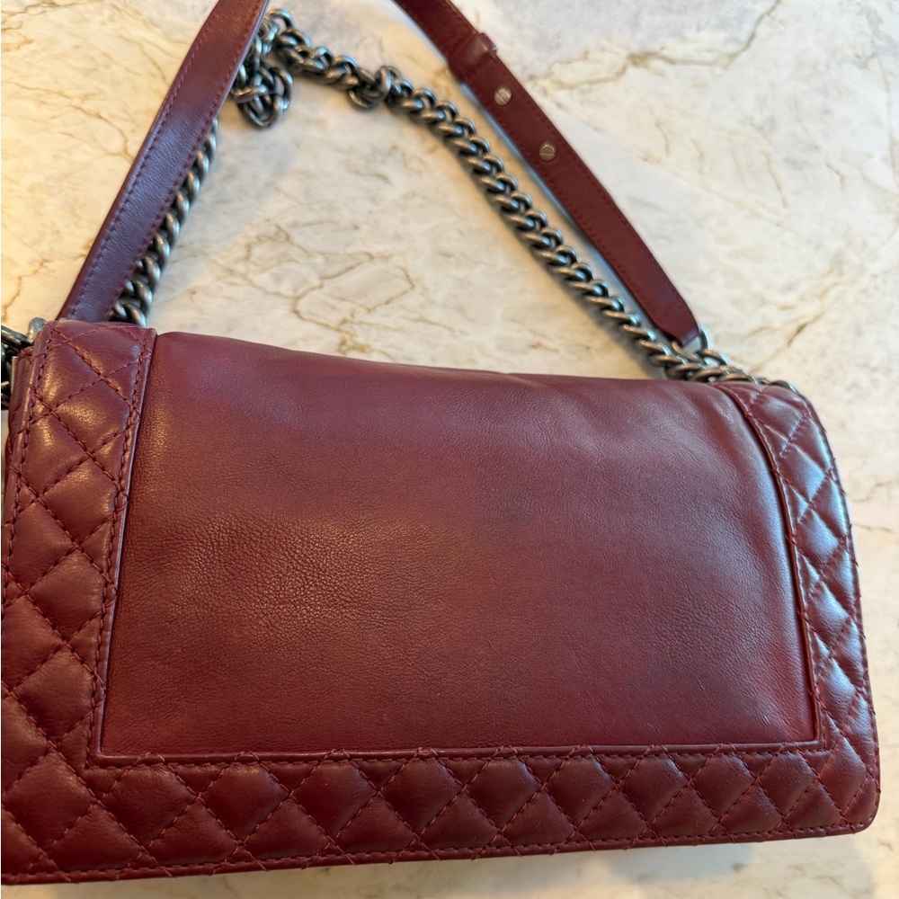 CHANEL Reverso Boy Bag - Picture 9 of 16
